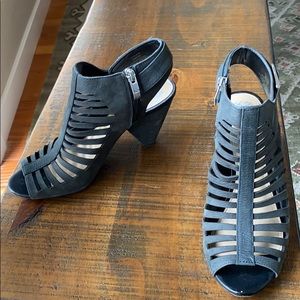 Vince Camuto Black Heels 💃🏽